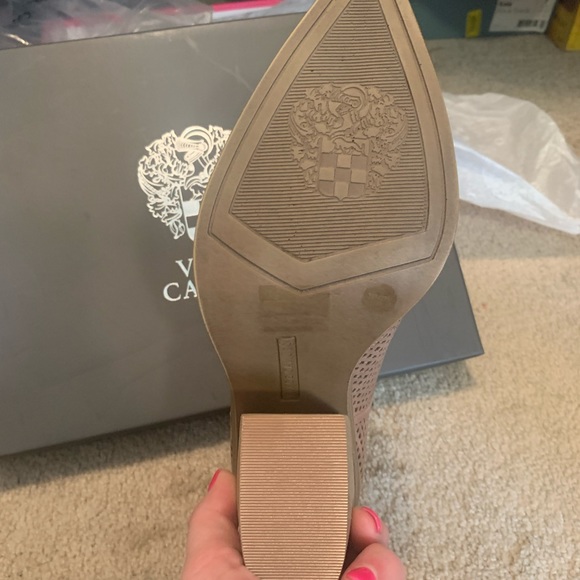 Vince Camuto boots - Picture 2 of 4